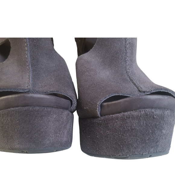 Pedro Garcia Grey Suede Peep Toe Slingback Velcro Platform Wedge Sandal 7.5 - Picture 9 of 13